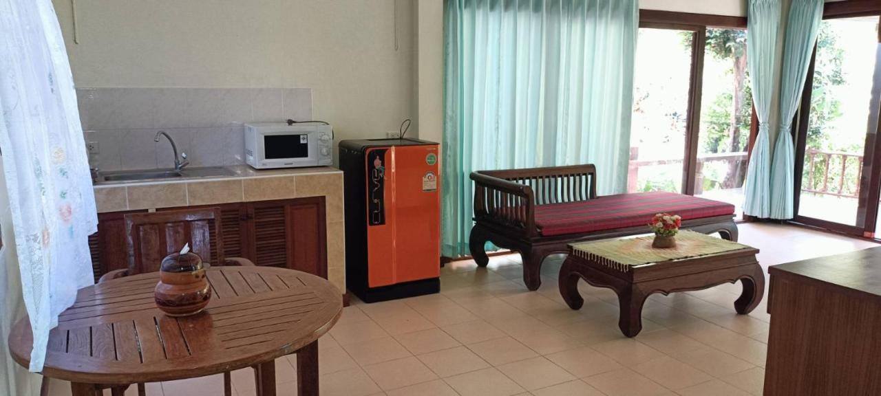 Baan Suan Villas Resort Ban Suan  Esterno foto
